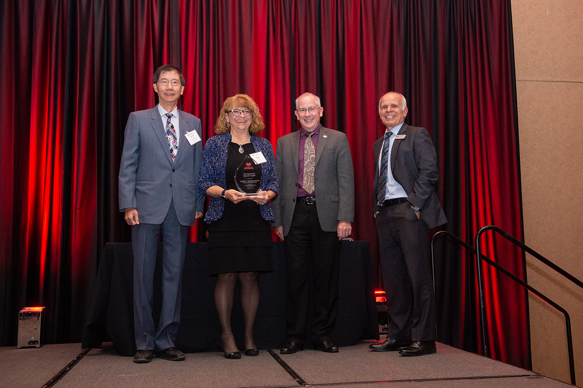 photo: Robin Stubenhofer receives a 2021 Distinguished Alumni Award